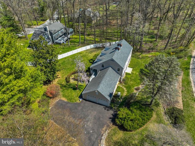 150 CONTINENTAL DR, Phoenixville, PA 19460