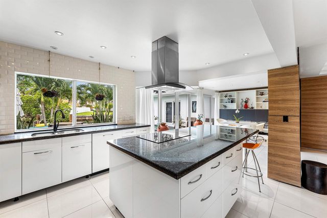 5660 Nassau Drive, Boca Raton, FL 33487