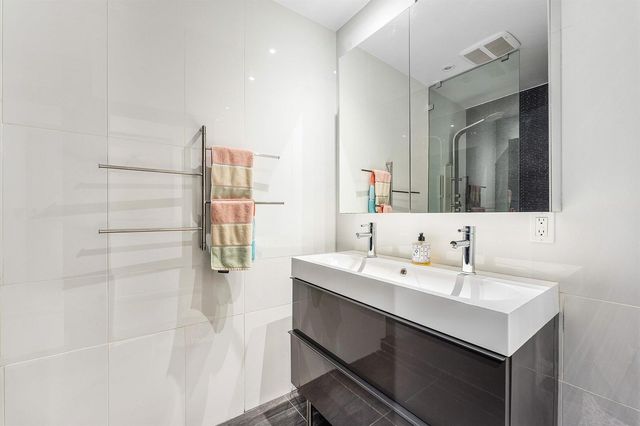 5660 Nassau Drive, Boca Raton, FL 33487