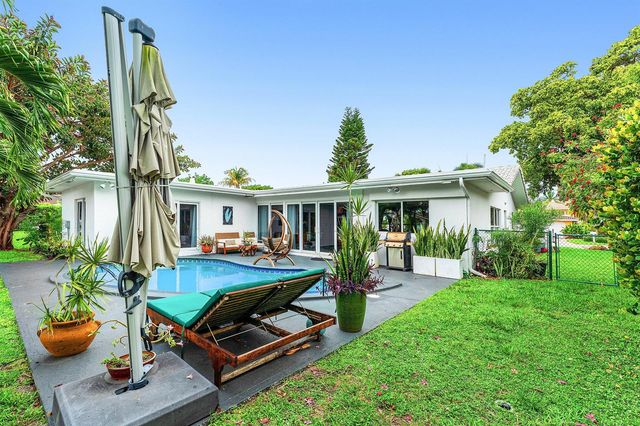 5660 Nassau Drive, Boca Raton, FL 33487