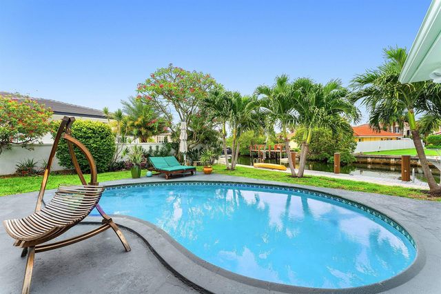 5660 Nassau Drive, Boca Raton, FL 33487