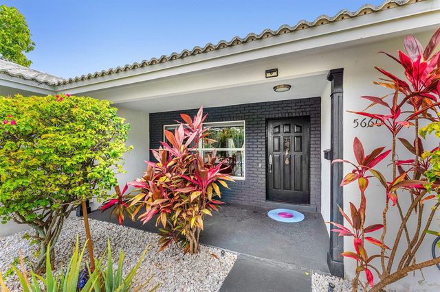 5660 Nassau Drive, Boca Raton, FL 33487