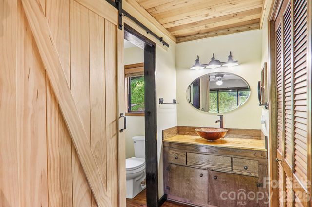 348 Valley Creek Drive, Maggie Valley, NC 28751