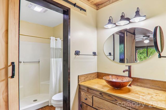 348 Valley Creek Drive, Maggie Valley, NC 28751
