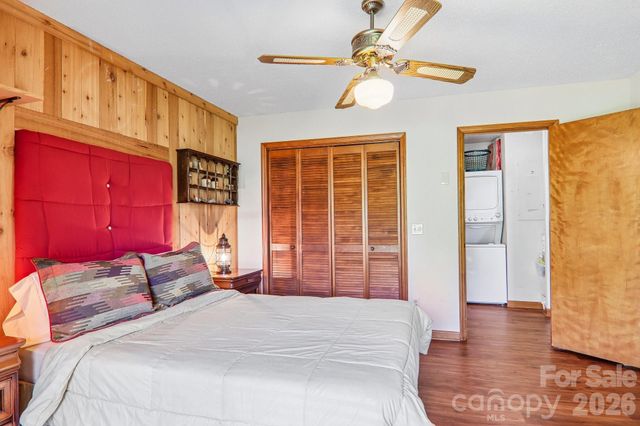 348 Valley Creek Drive, Maggie Valley, NC 28751