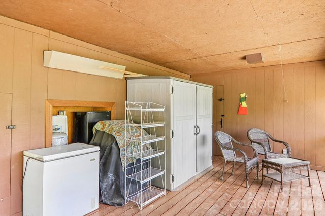 348 Valley Creek Drive, Maggie Valley, NC 28751