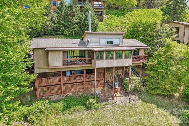 348 Valley Creek Drive, Maggie Valley, NC 28751