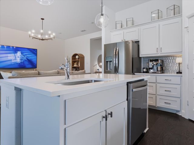 615 Frio Lane, Aubrey, TX 76227