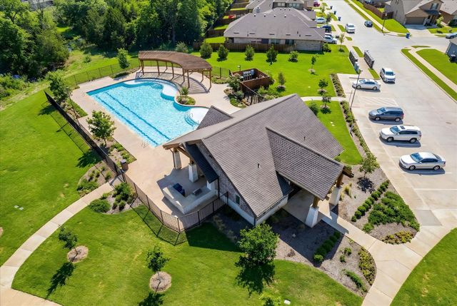 615 Frio Lane, Aubrey, TX 76227