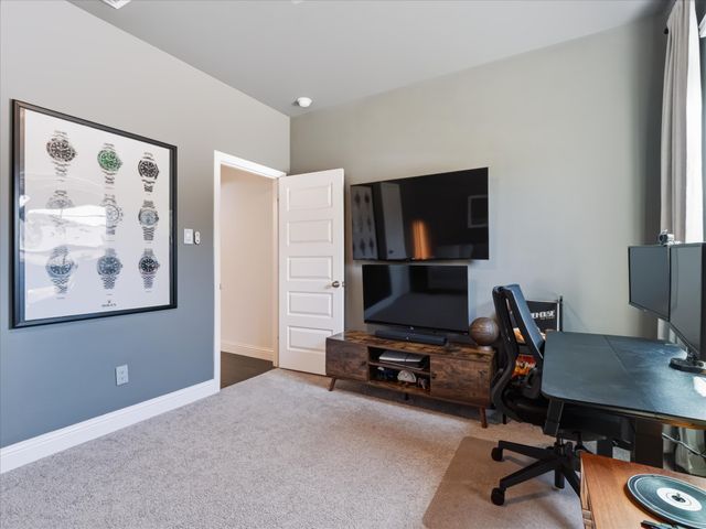615 Frio Lane, Aubrey, TX 76227