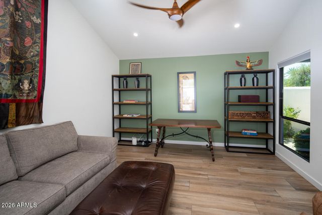 4440 E CAMELBACK Road 28, Phoenix, AZ 85018