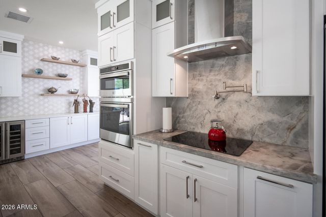 4440 E CAMELBACK Road 28, Phoenix, AZ 85018