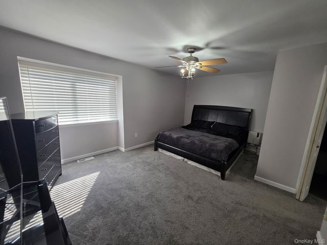 25 Pierces Road 3, Newburgh, NY 12550