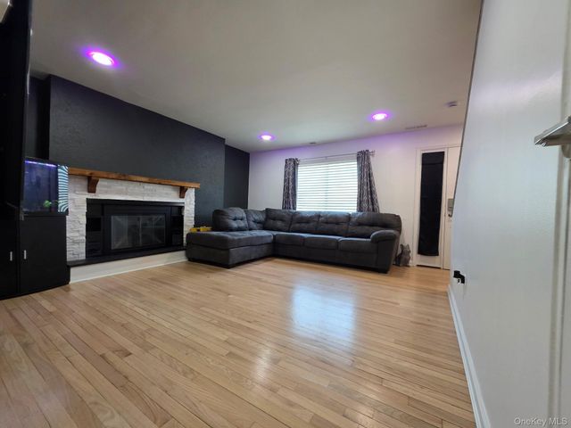 25 Pierces Road 3, Newburgh, NY 12550