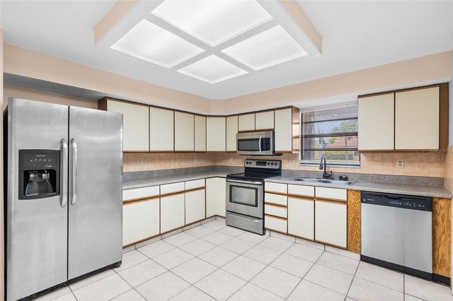 3030 SHADOW OAKS DRIVE, Holiday, FL 34690