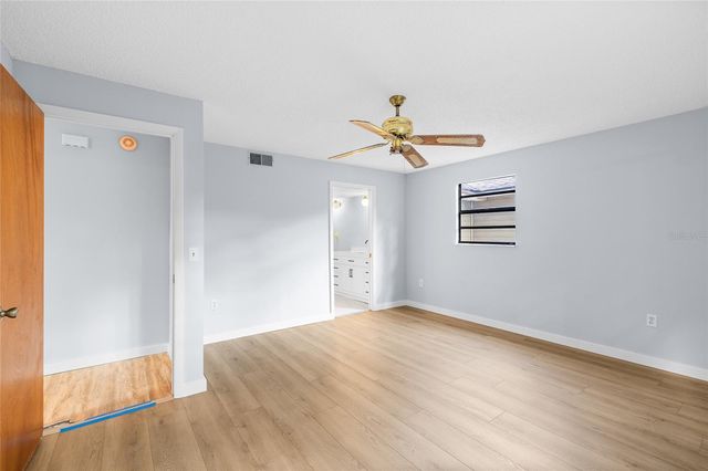 3030 SHADOW OAKS DRIVE, Holiday, FL 34690