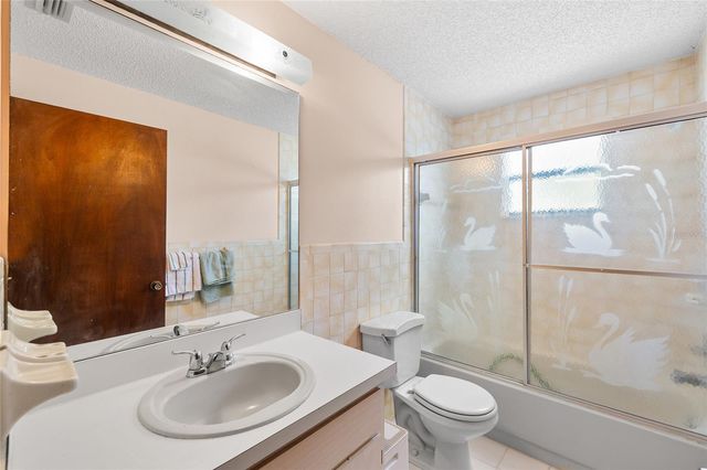 3030 SHADOW OAKS DRIVE, Holiday, FL 34690