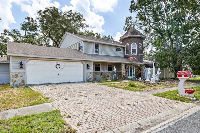 3030 SHADOW OAKS DRIVE, Holiday, FL 34690