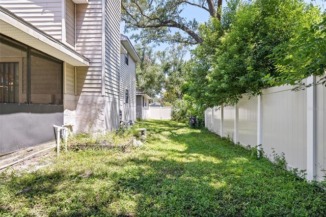 3030 SHADOW OAKS DRIVE, Holiday, FL 34690