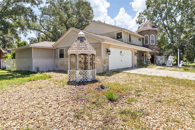 3030 SHADOW OAKS DRIVE, Holiday, FL 34690