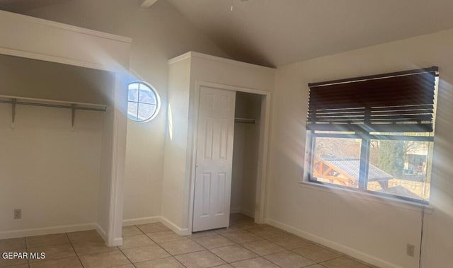 4641 Loma De Indios Lane, El Paso, TX 79934