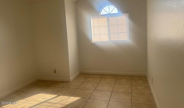 4641 Loma De Indios Lane, El Paso, TX 79934