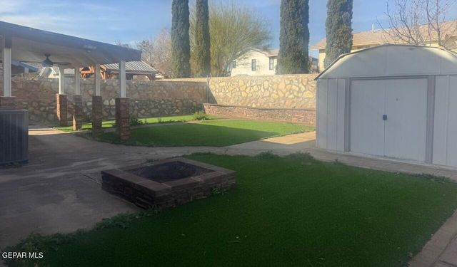 4641 Loma De Indios Lane, El Paso, TX 79934