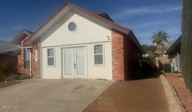 4641 Loma De Indios Lane, El Paso, TX 79934