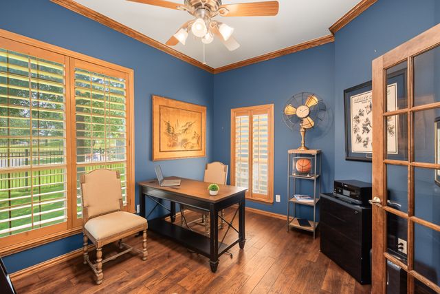 8541 Thorne Drive, Lantana, TX 76226