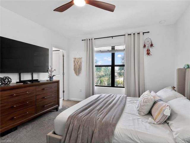 1672 Lake Jessup CIR, Cape Coral, FL 33909