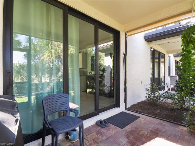 1672 Lake Jessup CIR, Cape Coral, FL 33909