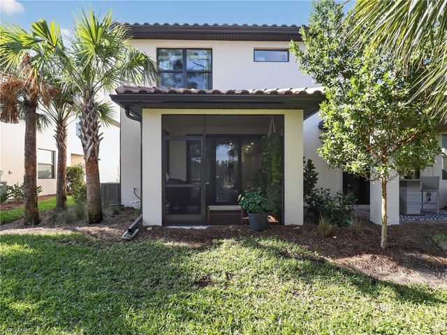 1672 Lake Jessup CIR, Cape Coral, FL 33909