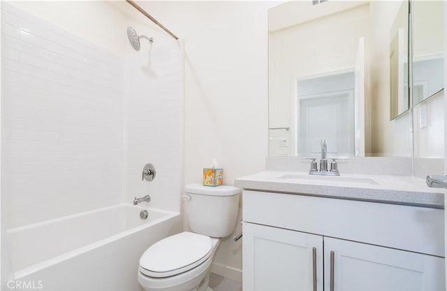 606 White Oaks, Lake Forest, CA 92610