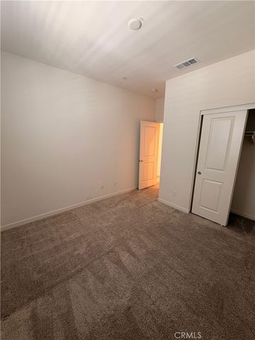 606 White Oaks, Lake Forest, CA 92610
