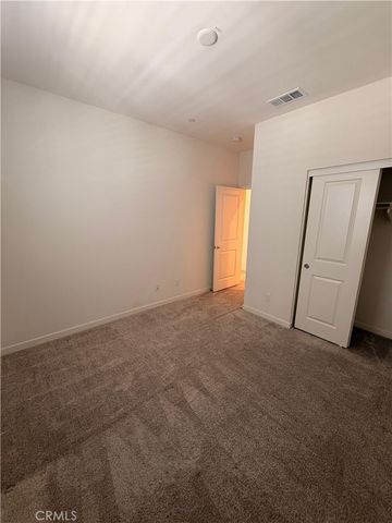 606 White Oaks, Lake Forest, CA 92610