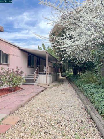 198 Kona Cir 198, Pittsburg, CA 94565