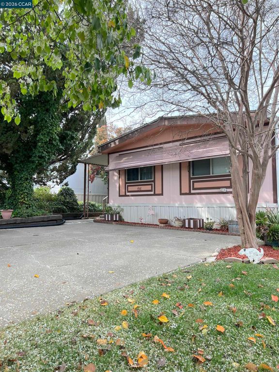 198 Kona Cir 198, Pittsburg, CA 94565