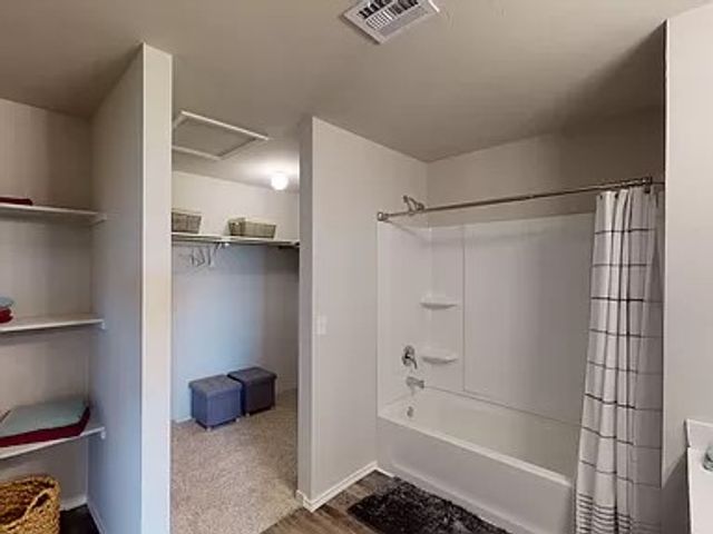 1057 Hilda Lane, Elkins, AR 72727
