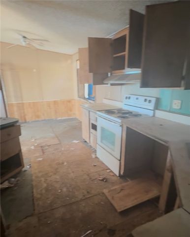 4423 S Calle Del Media, Fort Mohave, AZ 86426