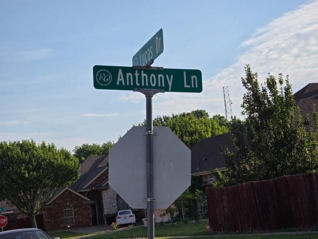 104 Anthony Lane, Red Oak, TX 75154