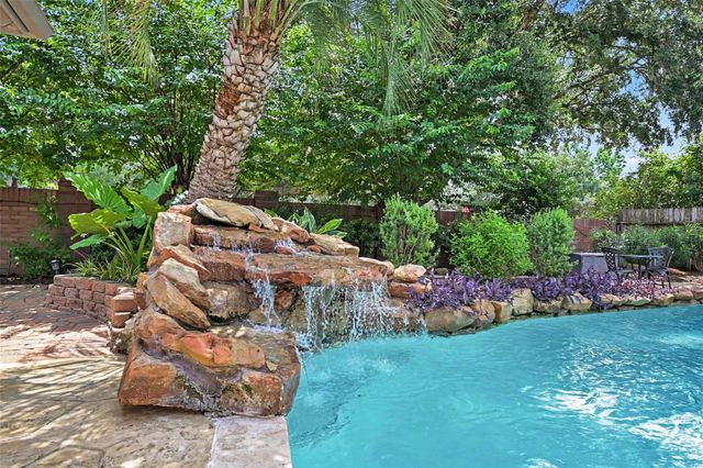 2907 Winding Shore Lane, Katy, TX 77450