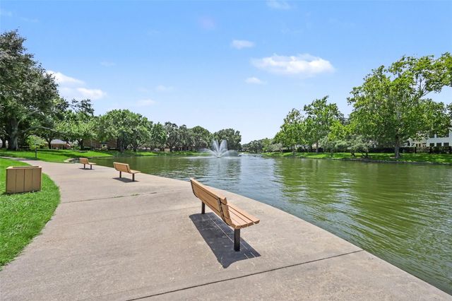 2907 Winding Shore Lane, Katy, TX 77450