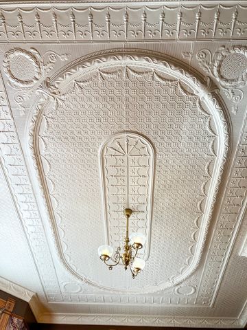 301 S Genesee Street, Morrison, IL 61270