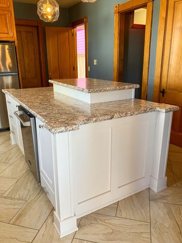 301 S Genesee Street, Morrison, IL 61270