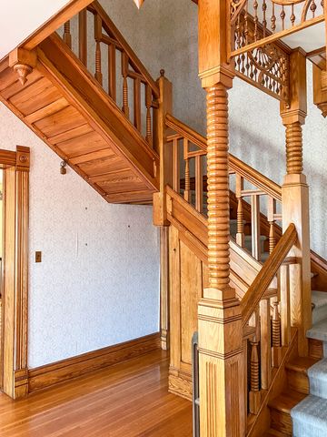 301 S Genesee Street, Morrison, IL 61270