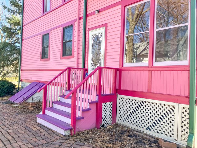 301 S Genesee Street, Morrison, IL 61270