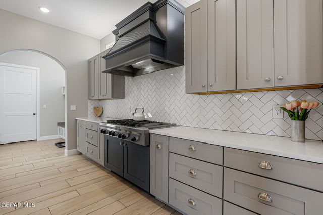 6337 CAMINO NOGAL Drive, El Paso, TX 79932