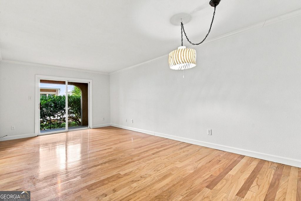 395 Pharr Road NE 208, Atlanta, GA 30305