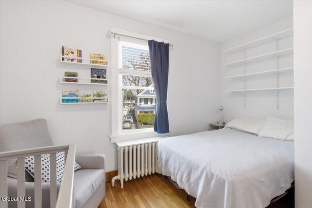 16 Oakwood Street, Albany, NY 12208