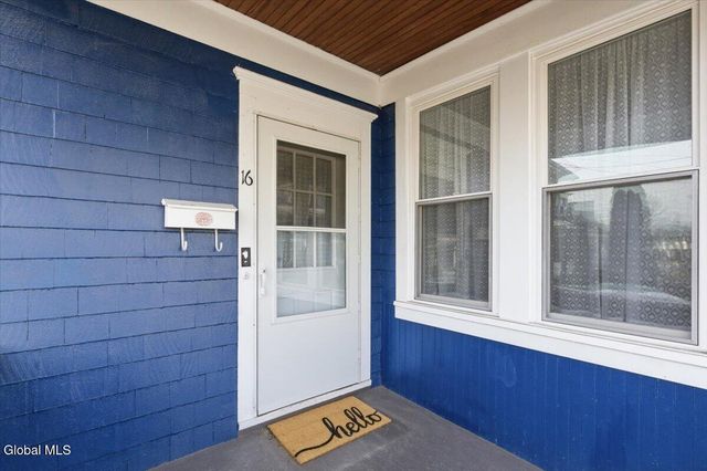 16 Oakwood Street, Albany, NY 12208